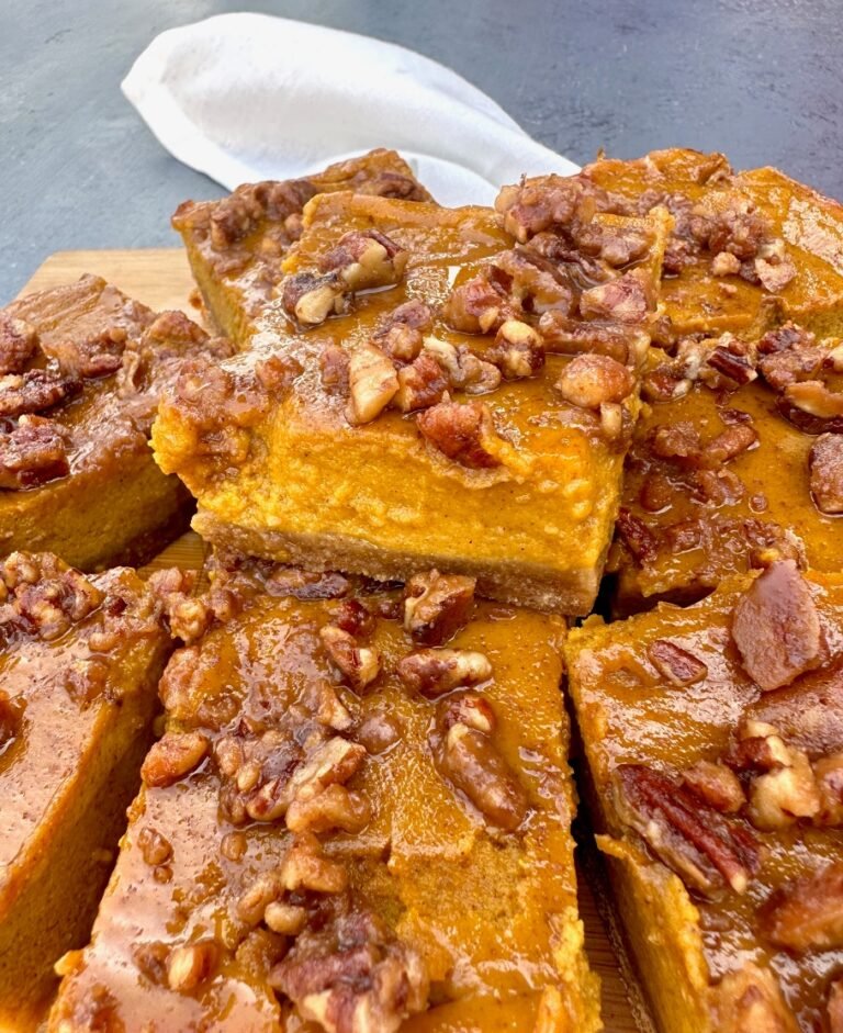 Pumpkin Pie Bars | The Nutritionist Reviews