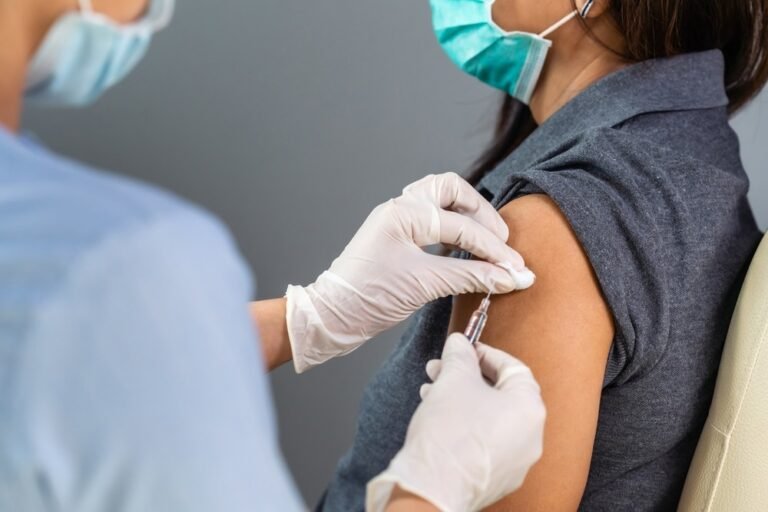 State Covid 19 Vaccine Mandates Increased Vaccine Uptake By Healthcare Workers