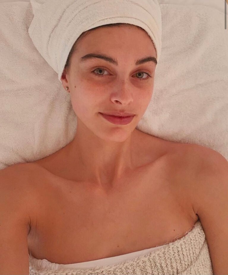 The Secret To Youthful Glow – Joanna Vargas