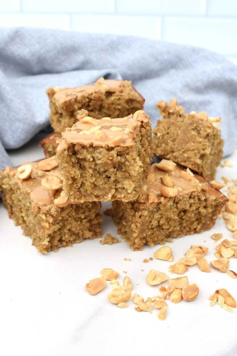 Peanut Butter Banana Bars | The Nutritionist Reviews