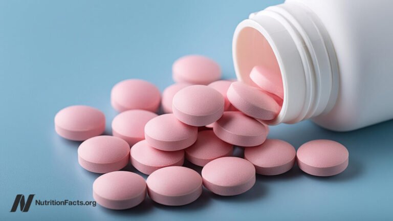 Bone Fractures, Lung Cancer And Vitamin B12 Supplements?