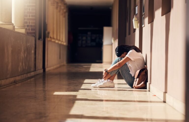 How To Help A Adolescent With Anxiety: Expert Tips For