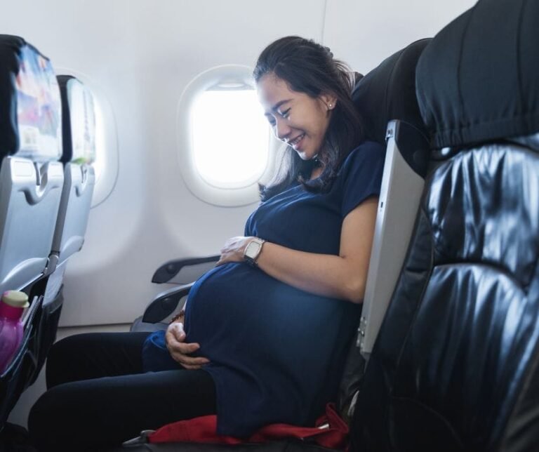 Can I Fly While She Is Pregnant?