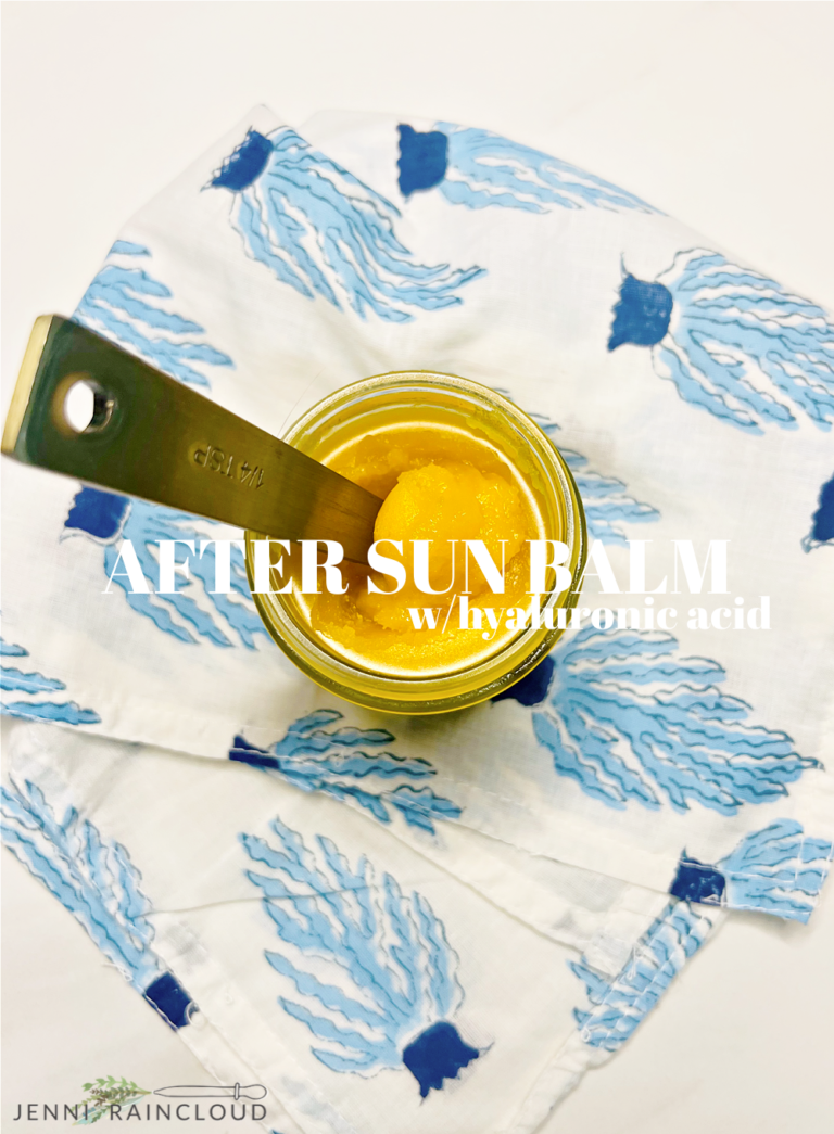 After The Balm For Treatment Of The Sun With Hyaluronic