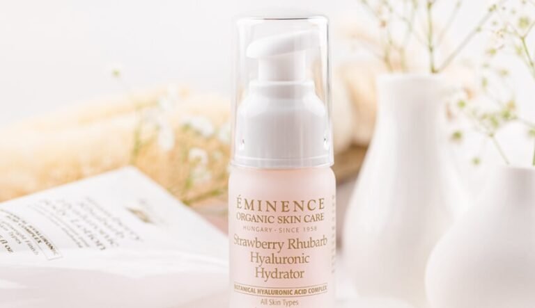 What Is A Light Moisturizing And Why Do You Need