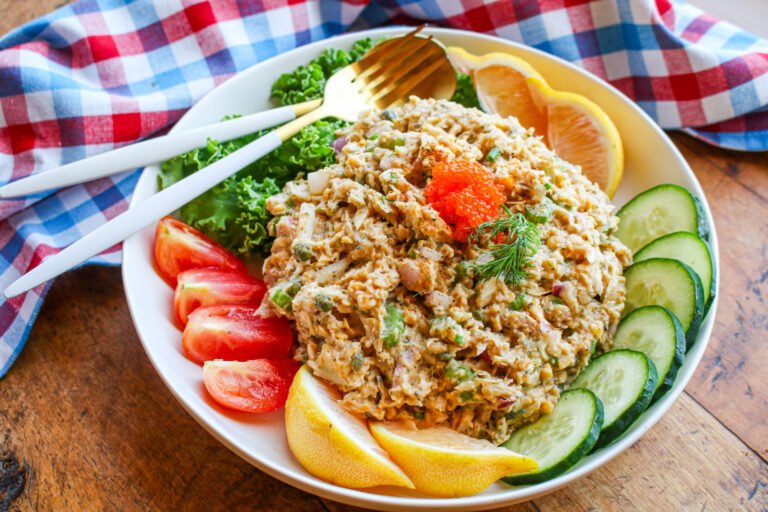 Vegan Seafood Salad With Palm Hearts And Chickpeas
