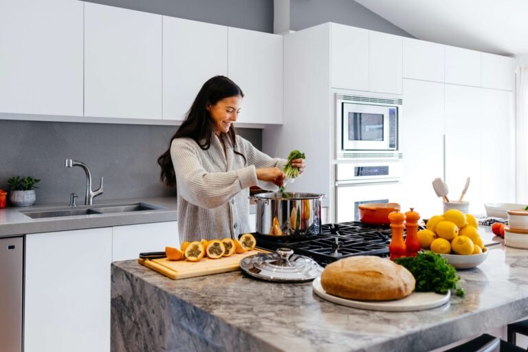 5 Scientists Supported By Science To Dominate The Diet Schedule
