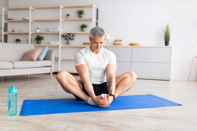 Say goodbye to hip stiffness: 6 quick mobility routines Say Goodbye To Hip Stiffness: 6 Quick Mobility Routines