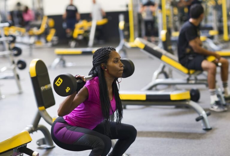 Dumbbell Split Squat: Step-by-Step Form & Tips Dumbbell Split Squat: Step By Step Form & Tips