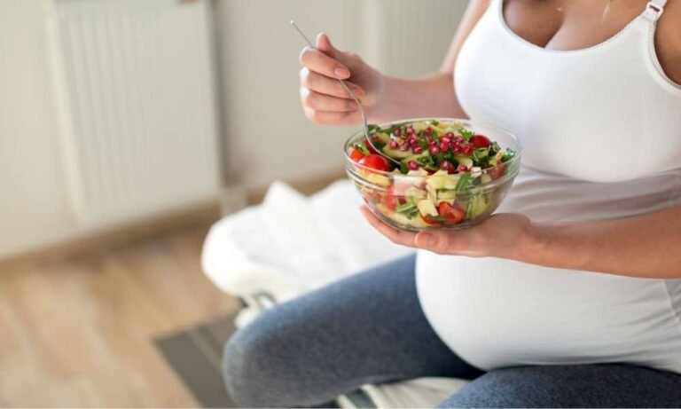 10 Ways Pomegranate Can Support A Healthy Pregnancy