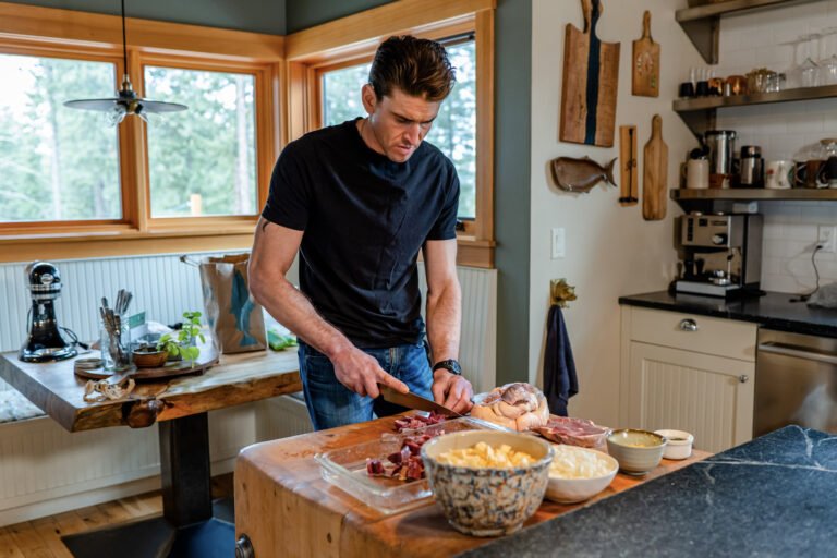 Are We Just *modern Zoo Animals*? The Ancestral Mismatch (part