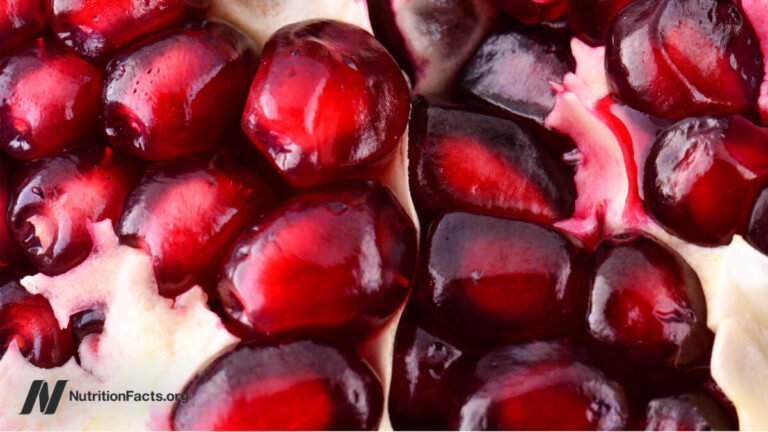 Do Pomegranates Live Up To Their Health Claims?