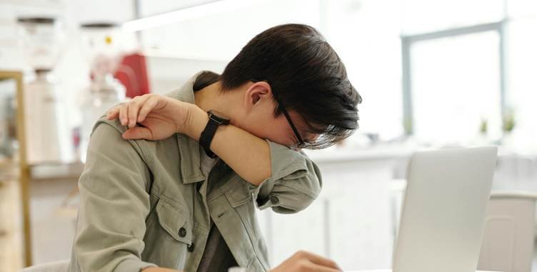 How long does it take for HIV symptoms to appear? How Long Does It Take For Hiv Symptoms To Appear?