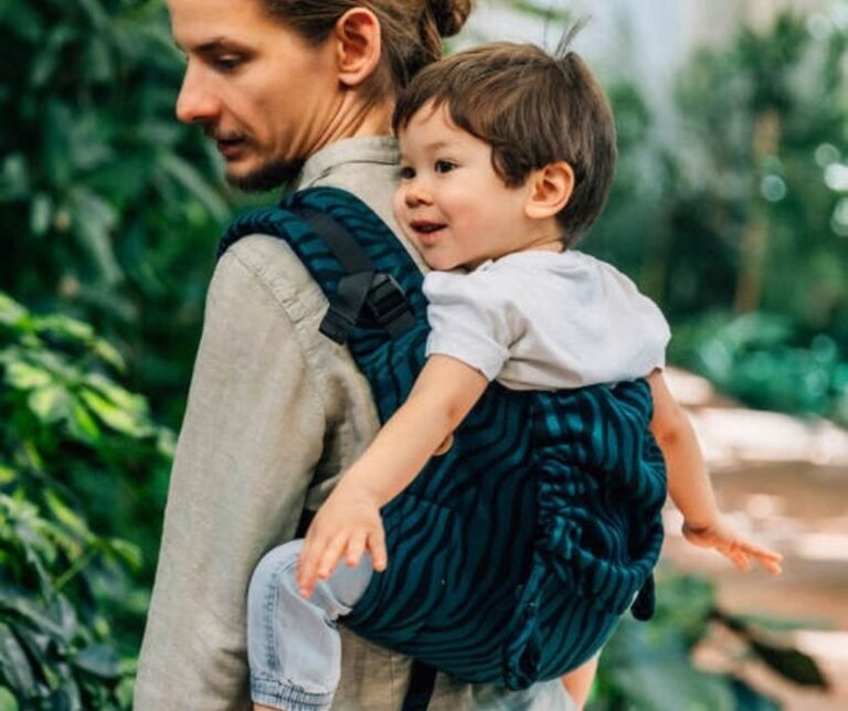 What Is An Onbuhimo? Everything You Need To Know About