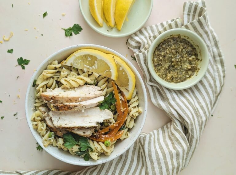 30 Minute Chicken Pesto Pasta (dietist Approved)